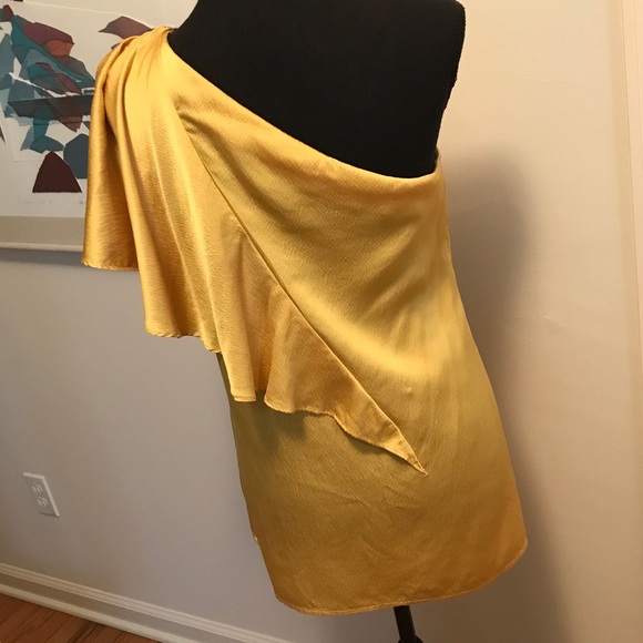 Nanette Lepore Silk Beaded & Exaggerated Front Ruffle One Shouldered Blouse Sz 4 - Picture 4 of 7